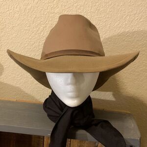 AUSTRALIAN, OUTBACK cowboy hat, made in USA, Large, used